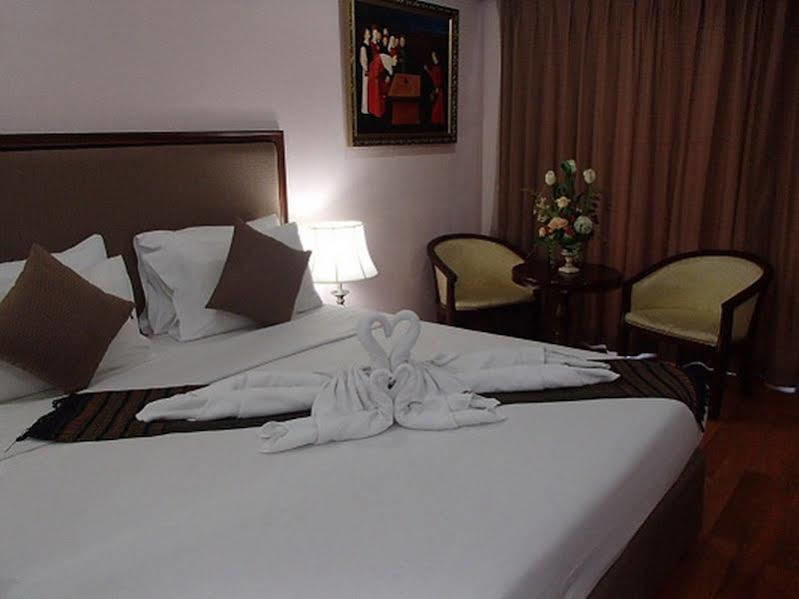 Ferienwohnung Abricole At Pattaya Hill Exterior foto